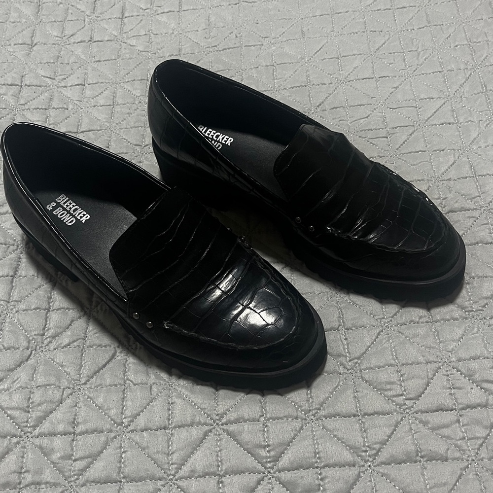 Chunky Black Faux Croc Loafers